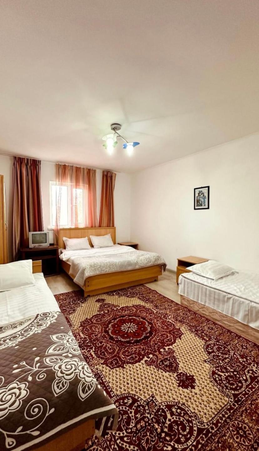 Chilling House Hotel Cholpon-Ata Exterior foto